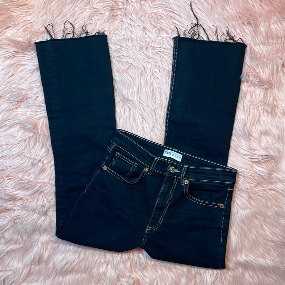 Zara Black High‎ Rise Straight Jean Size 6